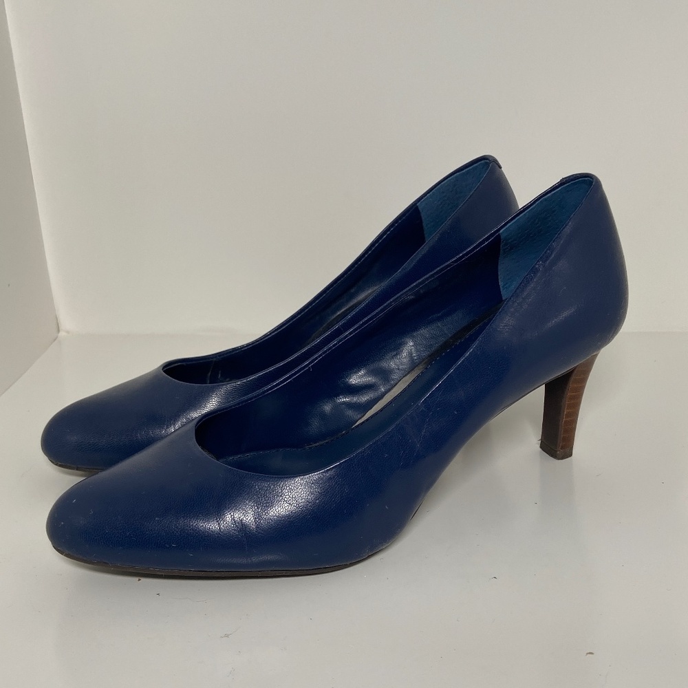 Lauren Ralph Lauren Navy Pump Heels Size 7